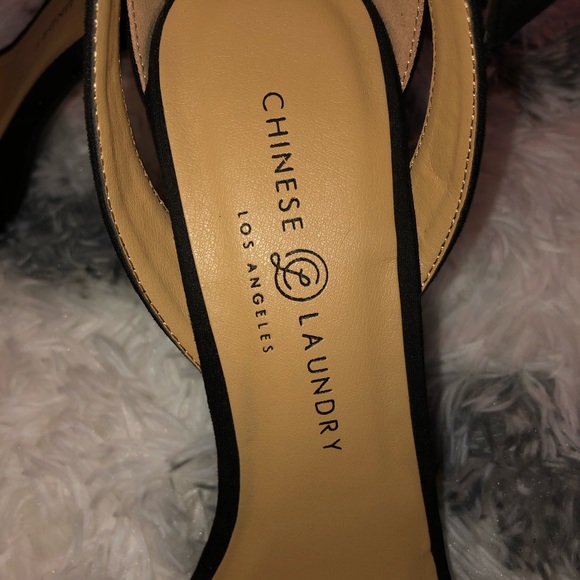 Heels - Picture 5 of 5